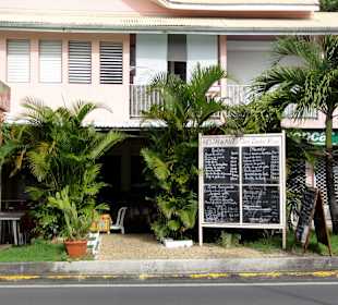 Außenansicht des Chez Doudou Rosy