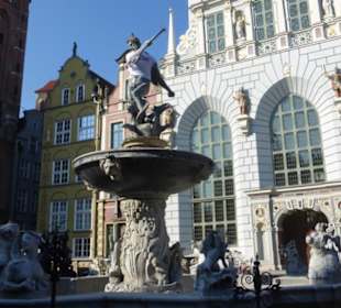 Der Neptunbrunnen im Stadtzentrum / Rechtstadt
