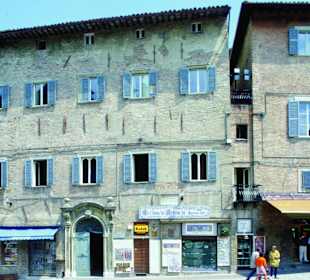 Piazza Duca Federico