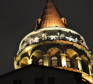 Die Spitze vom Galata Turm