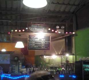 Restaurant von der Straße aus