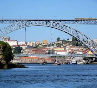 Die Brücke Dom Luis I