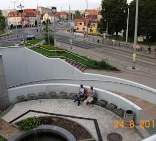 Liegt direkt an der Tram