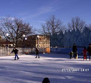 Eislauf Schloßplatz