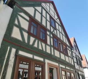 Spaziergang durch die Pfarrgasse in Gelnhausen