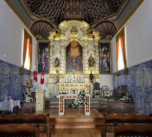Altarbereich der Igreja Matriz do Espírito Santo