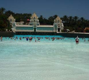 Wavepool