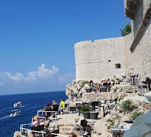 Das Bistro auf den Klippen