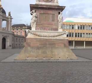 Der Obelisk auf dem alten Markt