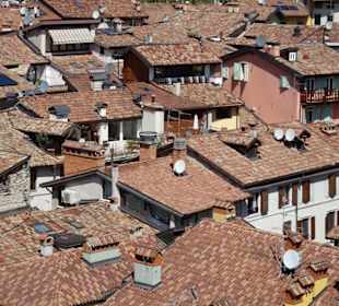 Rundumblick vom Torre Apponale