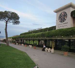 Airport Pisa
