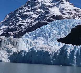 Bootsfahrt Rios de Hielo