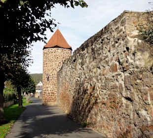 Die Stadtmauer der Altstadt