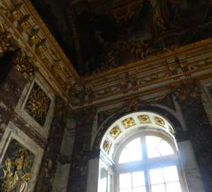 Зеркальный зал