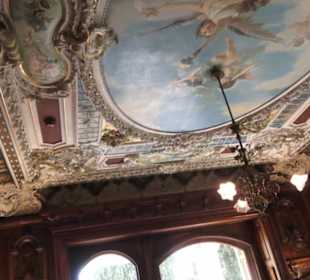 Heimatschutzzentrum in der Villa Patumbah