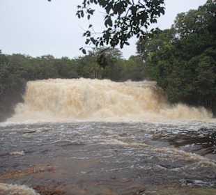 Cachoeira Iracema-Presidente Figueiredo 
