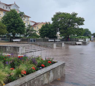 Platz vor der Seebrücke 