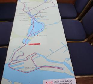 Tisch mit der Kanalroute