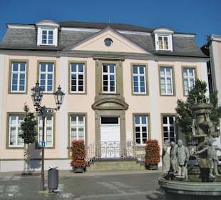 Stadtpalais / Standesamt