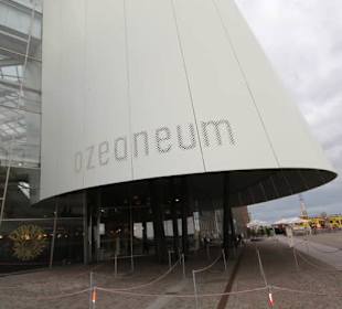 Oceaneum Außenansicht Eingang