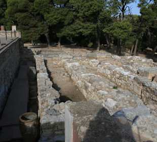 Knossos