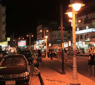 noch nicht fertiggestellter Fußweg