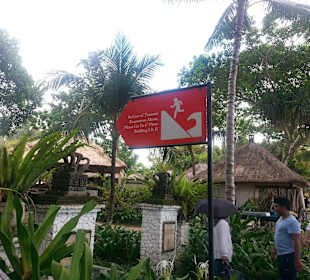 Sunami Hinweisschild