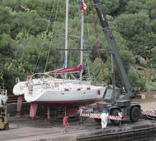 1 der Häfen von Stintino