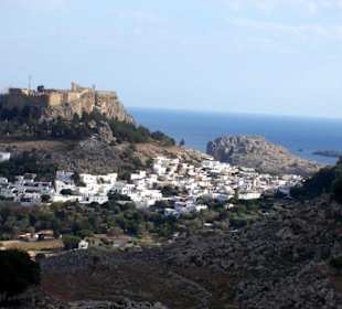 Lindos mit Akropolis