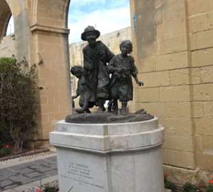 Upper Barrakka Gardens