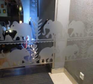 Elephant Club Restaurant&Music, Długi Targ 41-42