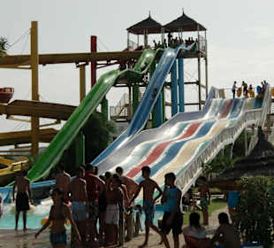 Der Aqua Park in der Nähe vom Dar Khayam