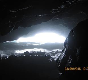 Höhle im Shete Boka NP
