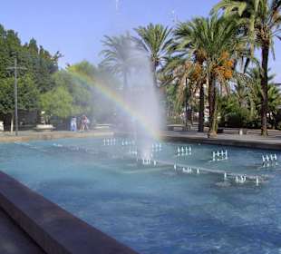 Wasserspiele an der Meerespromenade