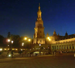 Plaza de Espana bei Nacht