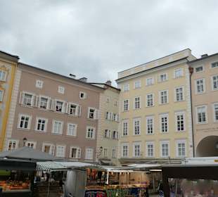 Universitätsplatz, werktags Grüner Markt