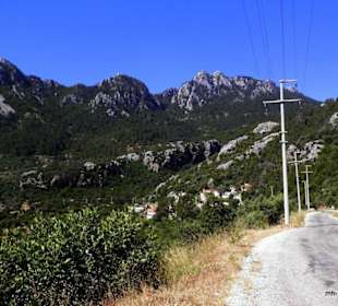 Die Strasse nach Kumlubügü