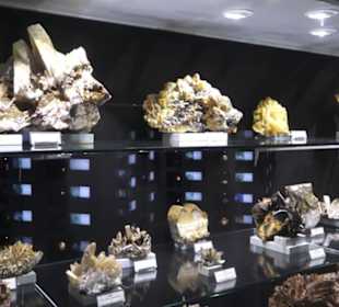 Museum für Mineralien und Mathematik