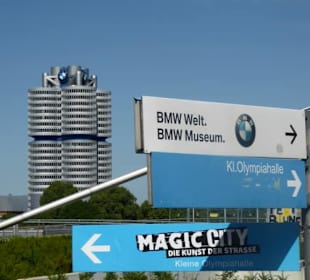 BMW Turm