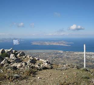 Auf dem Gipfel des Dikeos