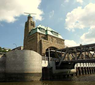 Große Hafenrundfahrt