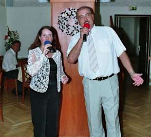 Singender Rennsteigwirt und Sabine Michel