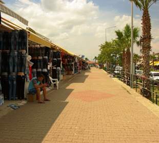 Kumköy Einkaufs-Bazarbereich