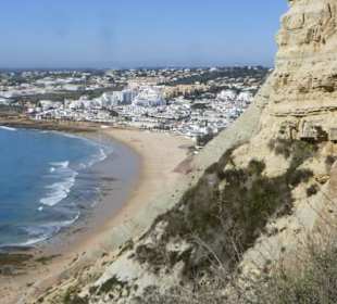 Blick auf Praia da Luz bei Lagos