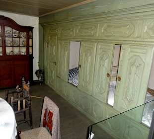 Alkovenbettenwand in der Wohnstube