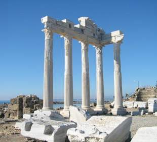 Side - Apollo Tempel