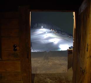 Türe auf zum Nachtskifahren in Söll 