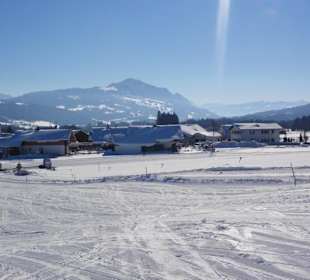 Blick über den Kinderskilift zum Grünten