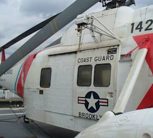 Auf der USS Intrepid