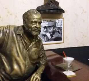 Hemingway Bar in Havanna